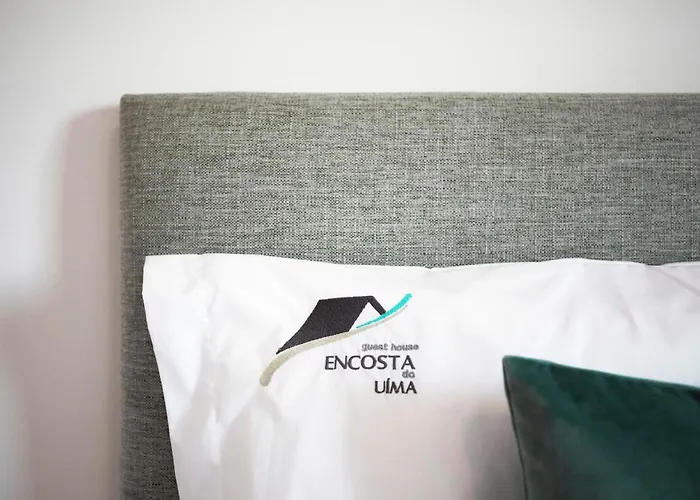 Encosta Do Uima - Guest House